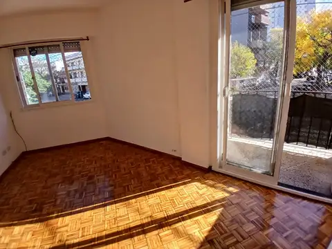 Departamento en Alquiler en Colegiales, $ 600.000