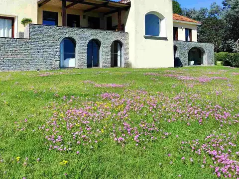 CHACRA EN VENTA 6 SUITE DE LUJO EN RUTA 12