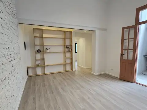 Depto Tipo Casa en Venta en Villa Luro, USD 159.000