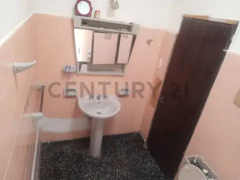 Venta de Casa 3 AMBIENTES en Villa la Florida, Quilmes Oeste.