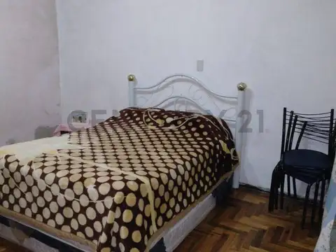 833 400, Piso 0
