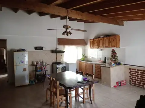 VENDO  CASA