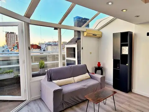 Alquiler – Departamento amoblado exclusivo 2 amb c/ balcón aterrazado, jacuzzi y parrilla