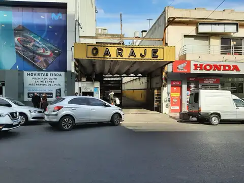 Avenida Rivadavia 18350