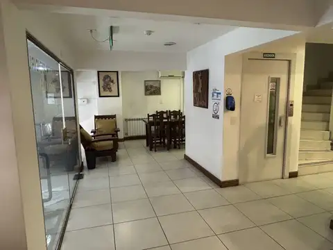 Hotel en Venta 60 años