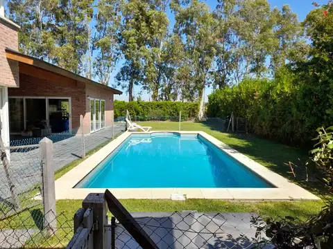Casa en Alquiler en Grand Bell, USD 2.800
