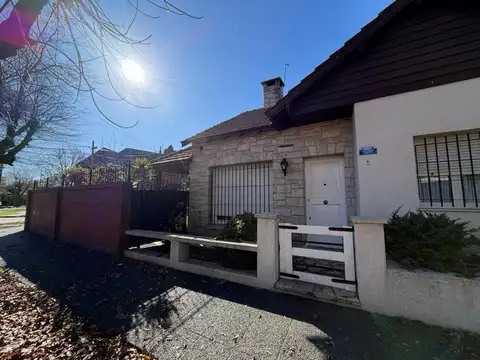 Casa en Alquiler en San Antonio de Padua, USD 1.000