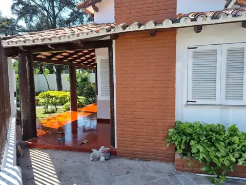 Arenales 207