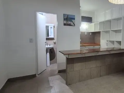 Alquiler de Departamento 3 AMBIENTES en Caseros, Tres de Feb