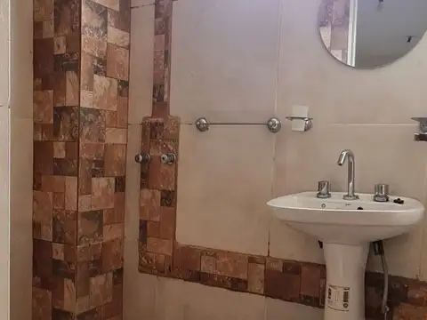 Alquiler de Departamento 3 AMBIENTES en Caseros, Tres de Feb