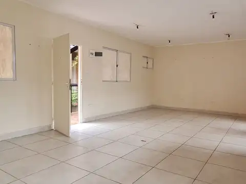 Depto Tipo Casa 3 ambientes con 2 baños