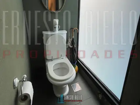 Casa 4 ambientes con 3 baños