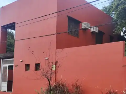 (A219) ALQUILO HERMOSA CON PILETA, QUINCHO Y PARRILLA