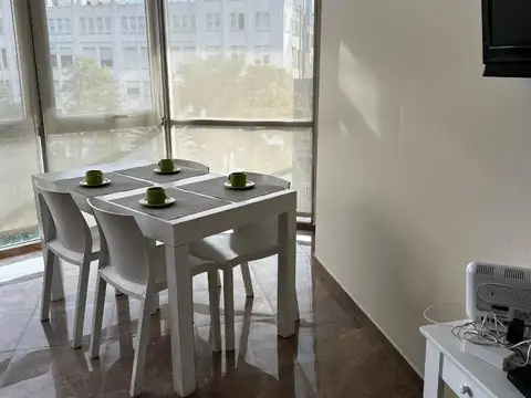 REGIO DEPART CON MUEBLES Y EQUIPAMI  2 AMBIEN GRANDES BALC