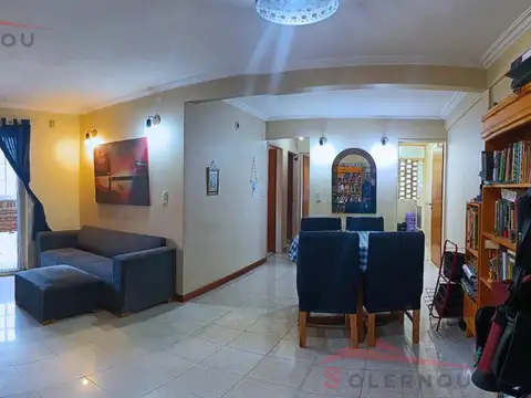 Hipólito Yrigoyen 20300, Piso PB