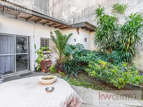 Depto Tipo Casa en Venta al Este