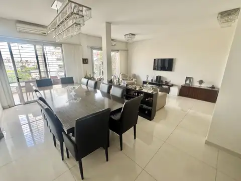 Av.Avellaneda al 2400