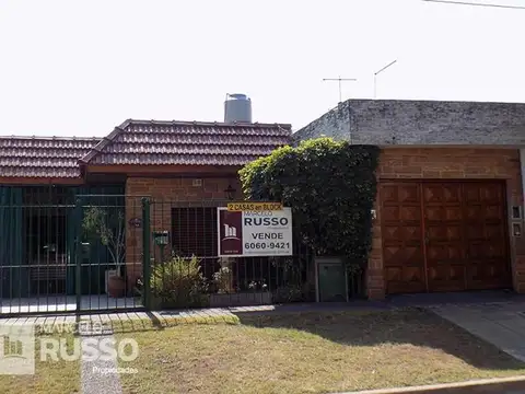 IMPECABLE CASA 3 AMBIENTES + DÚPLEX 4 AMBIENTES