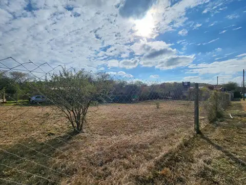 VENTA LOTE ESQUINA 723MTS UNQUILLO METROS DE RUTA