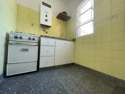 AV. RIVADAVIA 9600, Piso 5