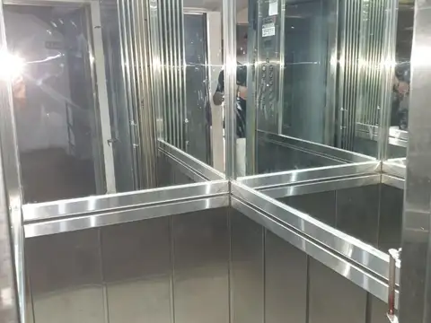 Cochera en venta - 12,42Mts2 - Belgrano