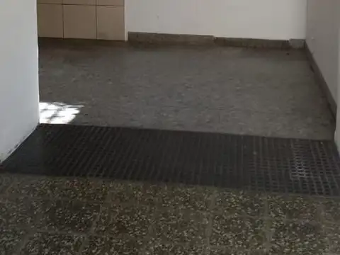 Local en zona residencial San Andrés