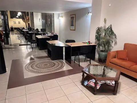 Tacuarí 600, Piso P.B.