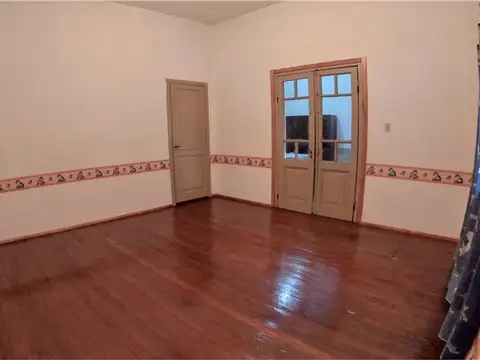Depto Tipo Casa 4 ambientes con 2 baños