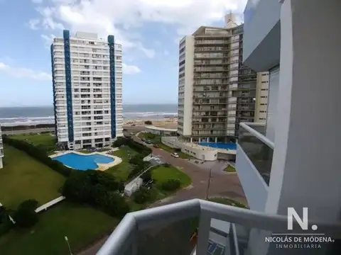 Apartamento en venta a cuadras del mar 