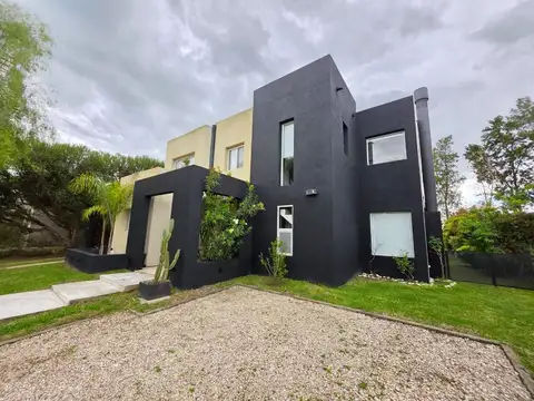 ALQUILER TEMPORAL CASA 4 AMB SAN ISIDRO LABRADOR 