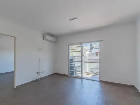 PH con Terraza 70 m2 Totales - Emilio Lamarca 1800