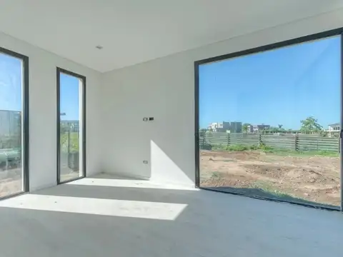 Casa en Venta en San Sebastian, USD 150.000