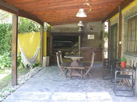 Casa en Alquiler Temporal en Bella Vista, USD 2.500