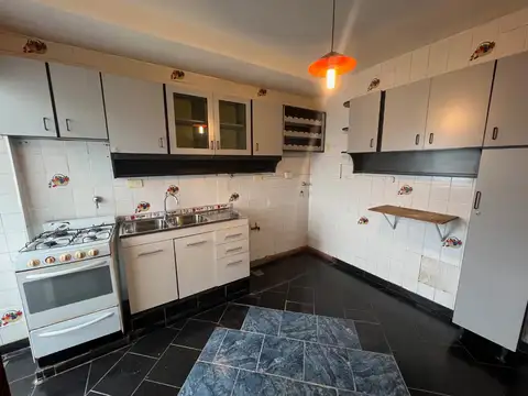 Departamento en Alquiler de 4 ambientes