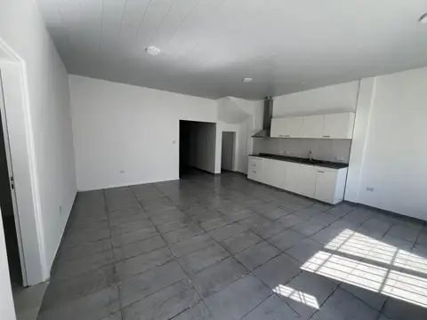 Depto Tipo Casa en Alquiler de 1 dormitorio