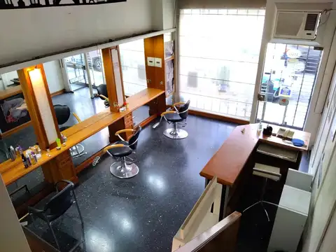 Local en Venta Via Pública