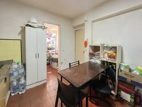 CASA EN VENTA EN SAAVEDRA CON PATIO, TERRAZA Y COCHERA