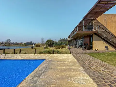 Terreno en Venta en Puerto Roldan, USD 77.000