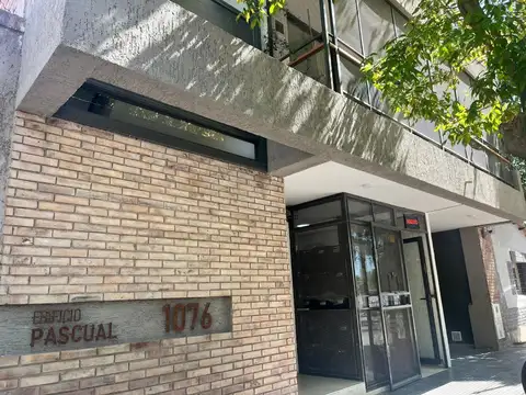 Venta depto dúplex 2 dorm con cochera Godoy Cruz