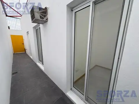 Depto Tipo Casa 4 ambientes con 2 baños