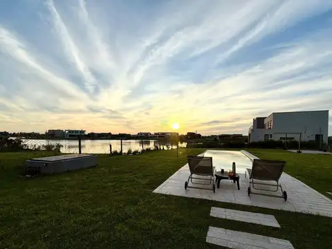 Casa en alquiler de verano en San Sebastián con piscina