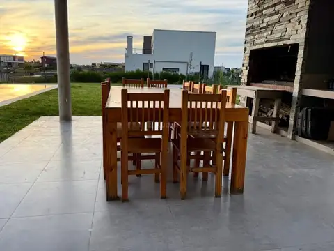 Casa  en Alq. Temporario en San Sebastian, Escobar, G.B.A. Zona Norte