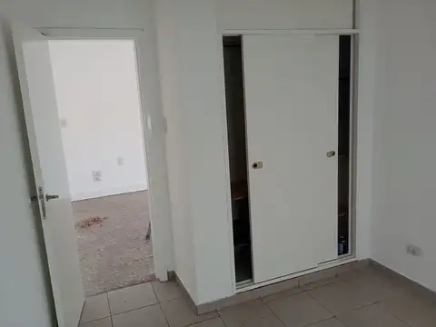 Depto Tipo Casa en Alquiler de 1 dormitorio