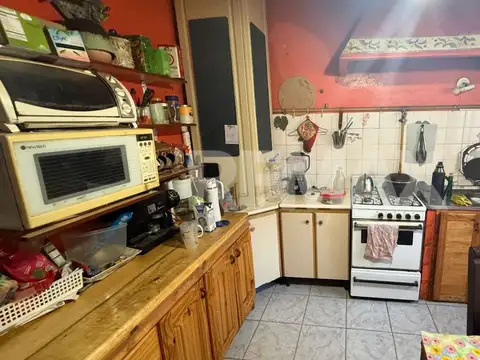 Casa 6 ambientes con 1 baño