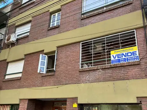 PICHINCHA. SEMIPISO 3 DORMITORIOS FRENTE CON BALCON U$S 73.0000 IDEAL INVERSION