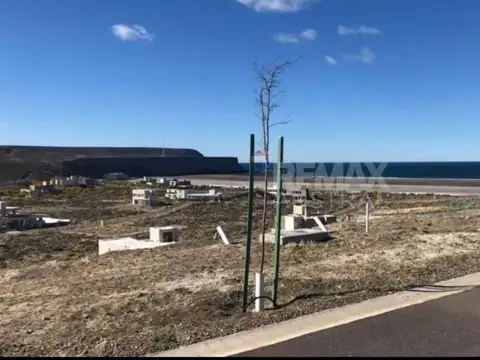 TERRENO CON EXCELENTE VISTA - LA HERRADURA 