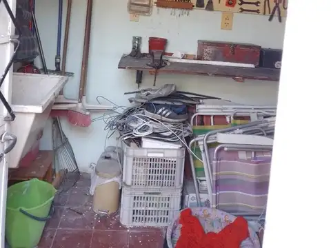 Casa 4 amb. Pilar centro pmo Avenida! Buen Estado!