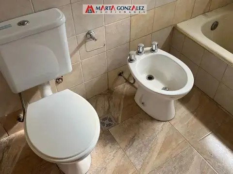 Departamento en Alquiler en Ramos Mejia, $ 550.000