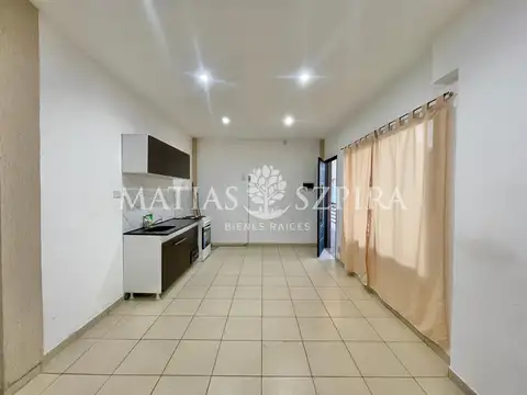 Casa 2 ambientes con 1 baño