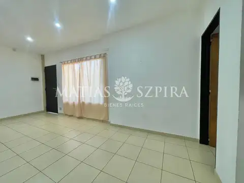 Casa 3 ambientes. | Tucuman 2800